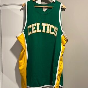 Boston Celtics Majestic Hardwood Classics
Green /Yellow Jersey Vintage